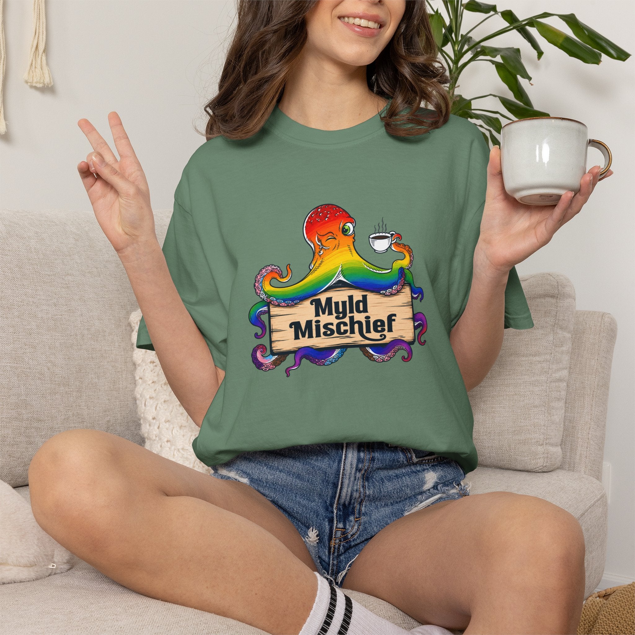 Pride Myld Mischief Bizi Logo - Unisex T-Shirt