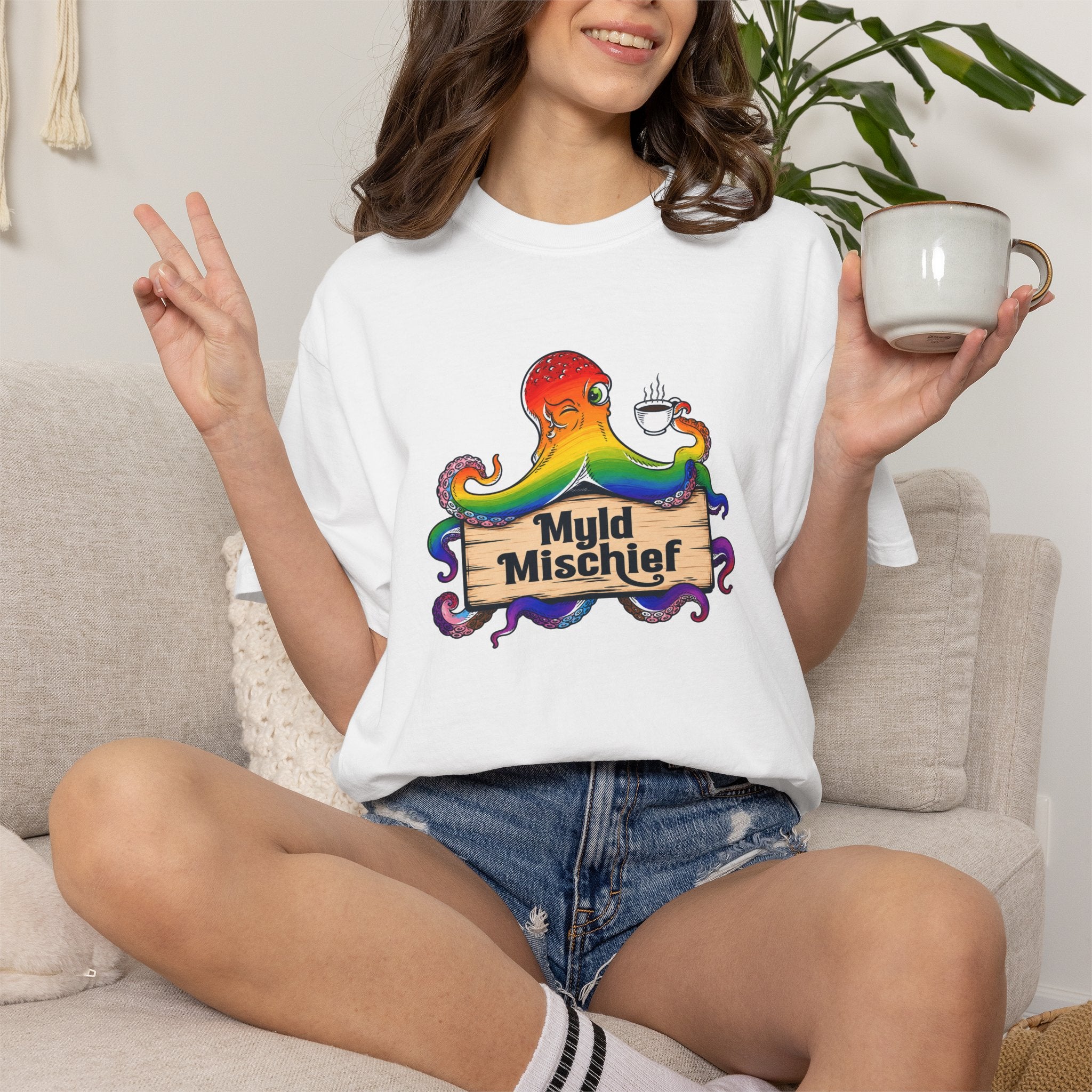 Pride Myld Mischief Bizi Logo - Unisex T-Shirt
