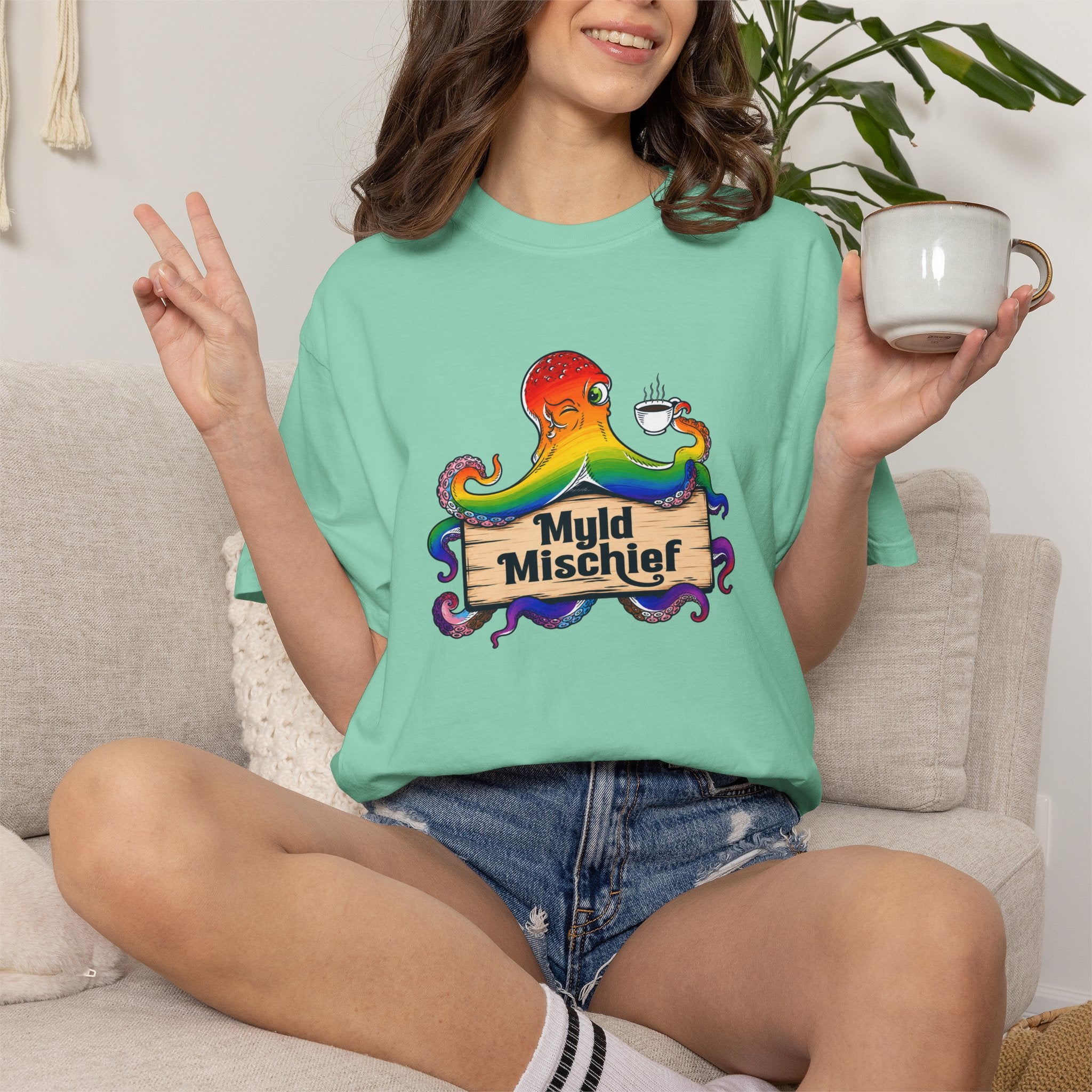 Pride Myld Mischief Bizi Logo - Unisex T-Shirt